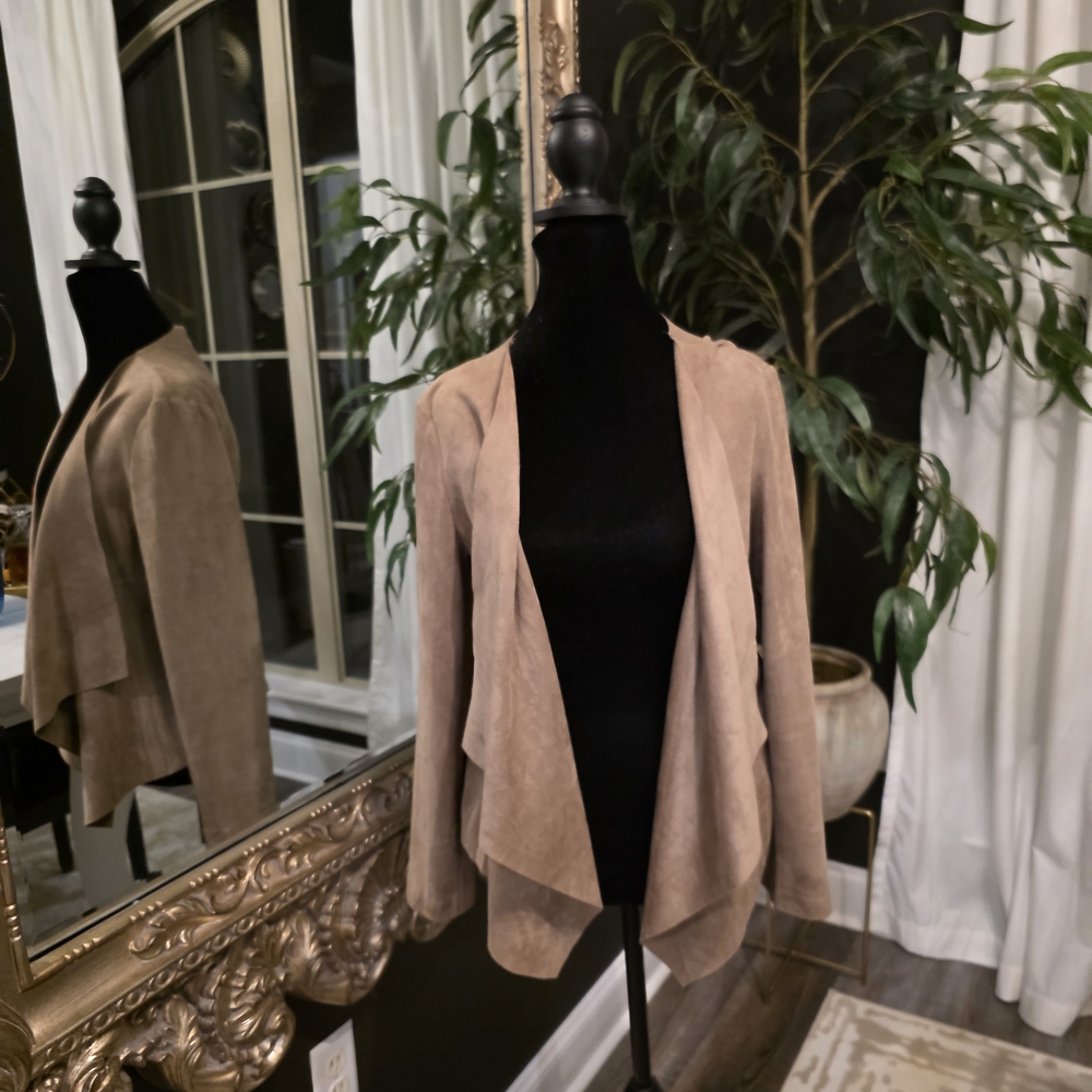 DO+BE Faux Suede Open Front Jacket – Women’s Size Medium